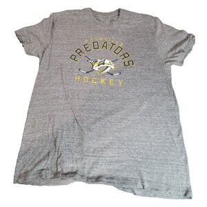 NHL Nashville Predators hockey large t-shirt. Grey with yellow and blue graphics